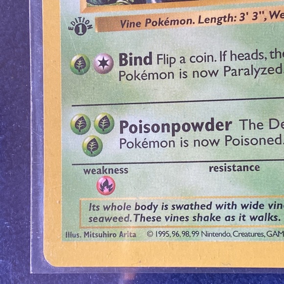 Vintage 1st Edition Shadowless Tangela Pokmon Card 66/102 Vintage 1st Edition Shadowless Tangela Pokmon Card 66/102